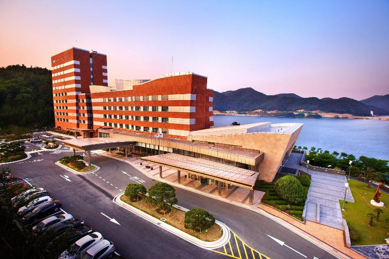 Samsung Hotel Geoje image