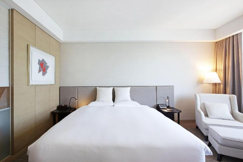 Samsung Hotel Geoje image