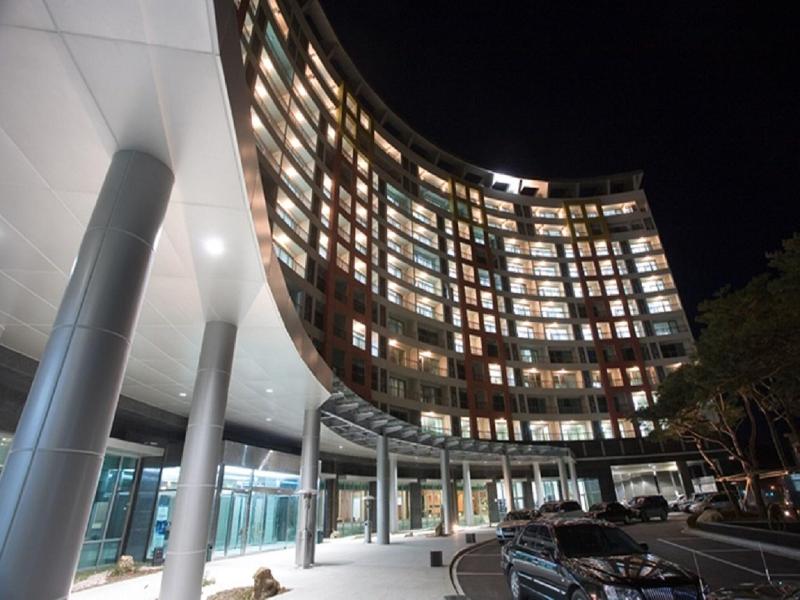 May Hills Resort (Ex. Sundail Resort)