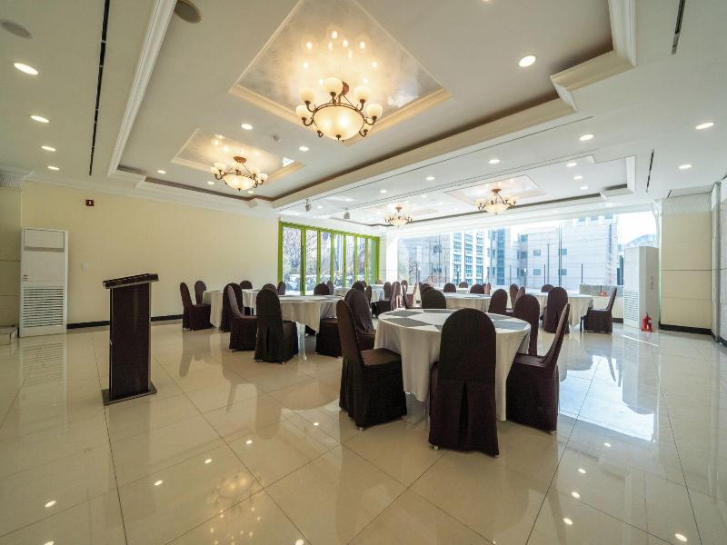 Hotel Kabo image