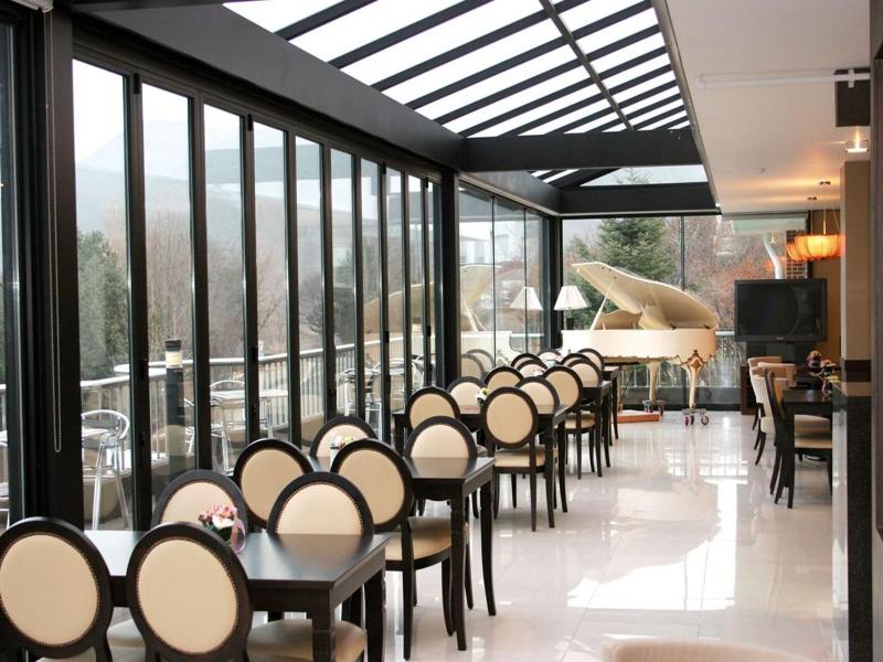 Suanbo Park Hotel