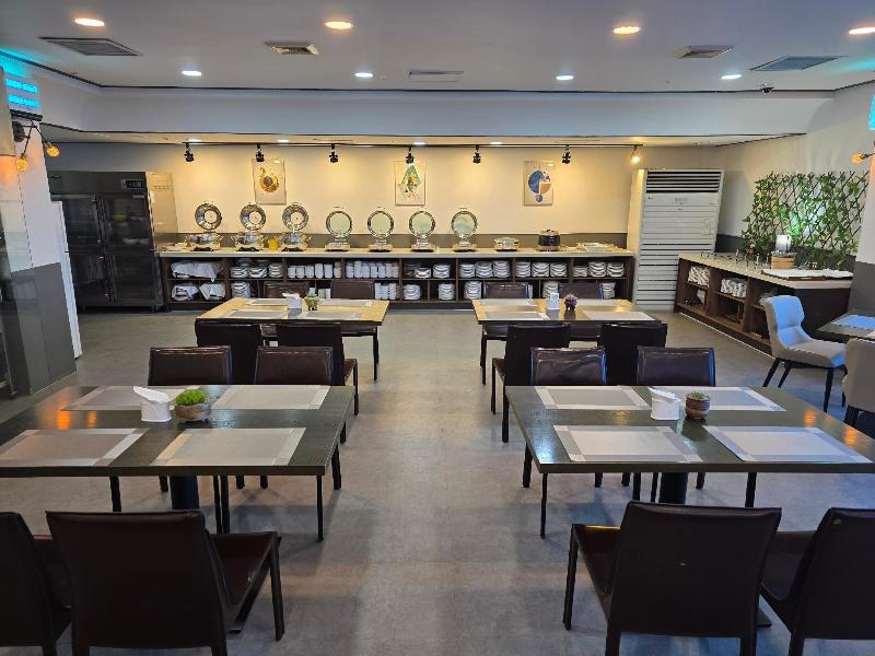 Jeju Dongyang Condo