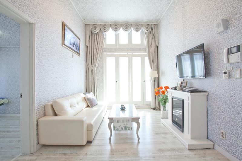 The Blue Hill Condo