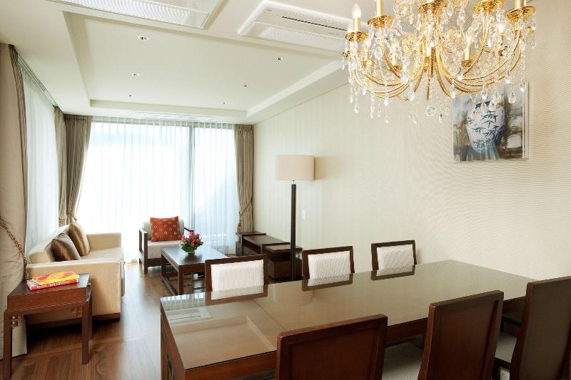 Lotte Buyeo Resort image
