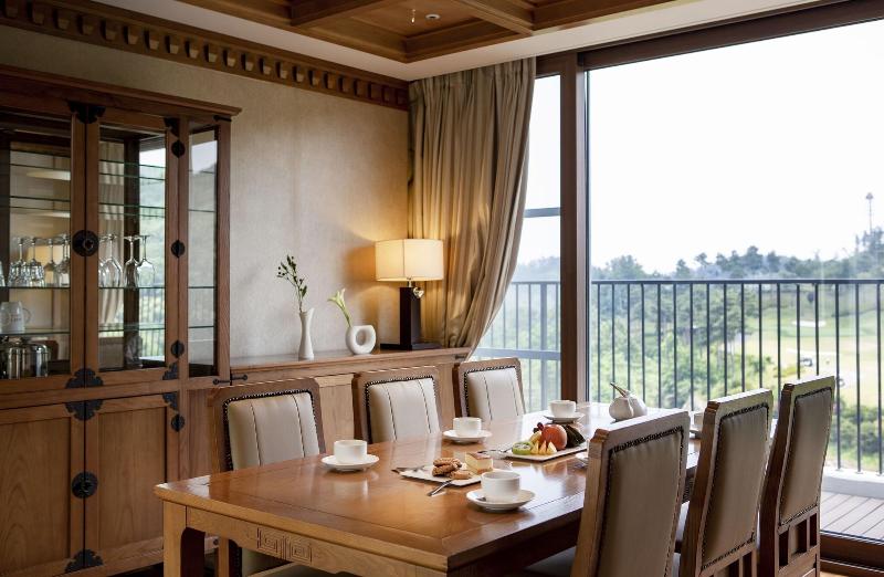 Lotte Buyeo Resort image