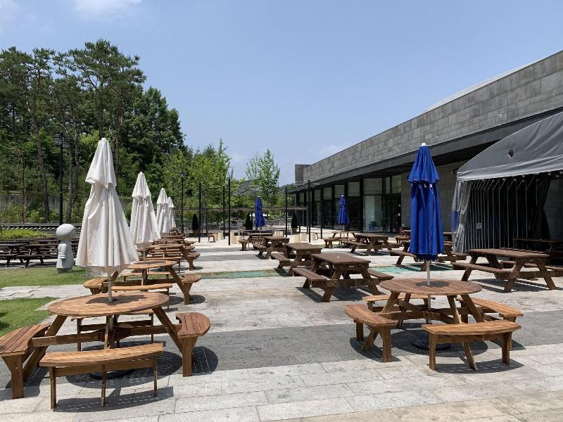 Lotte Buyeo Resort image