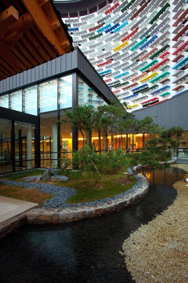 Lotte Buyeo Resort image