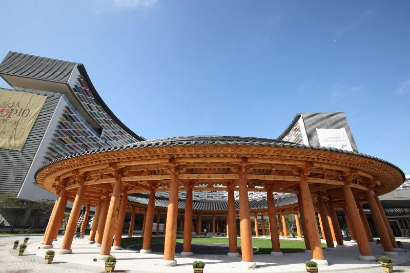 Lotte Buyeo Resort image