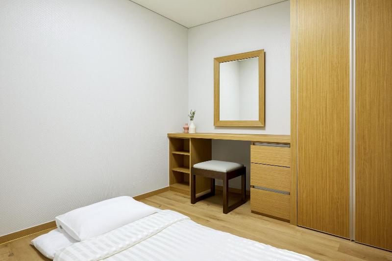 Lotte Buyeo Resort image