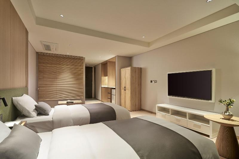 Lotte Buyeo Resort image