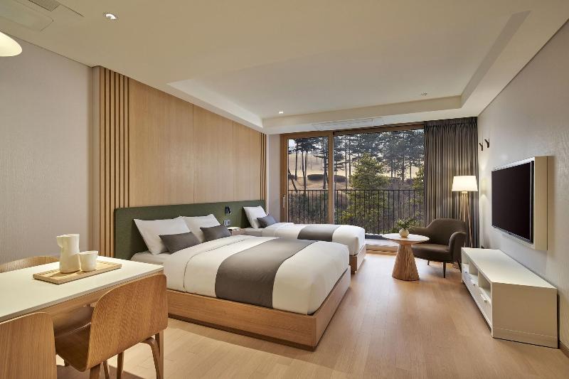 Lotte Buyeo Resort image