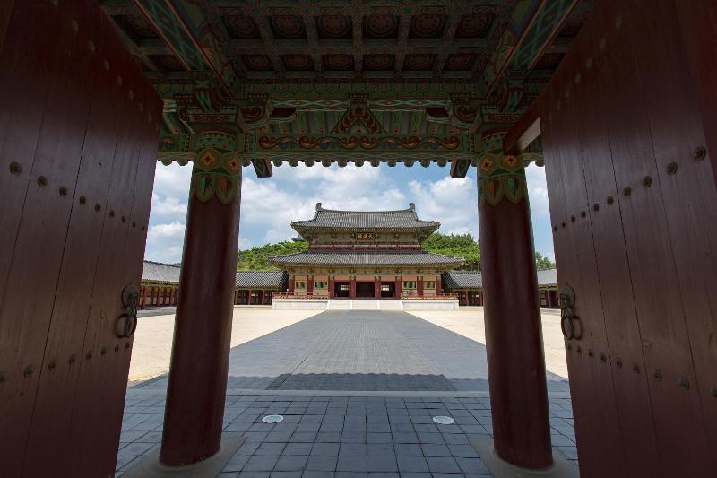 Lotte Buyeo Resort image