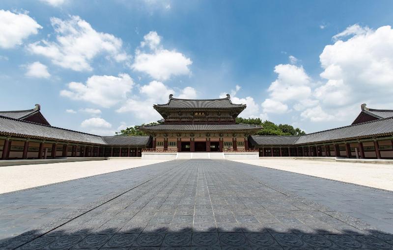 Lotte Buyeo Resort image