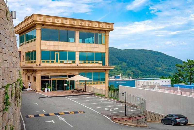 Tourist Hotel Sang Sang House image