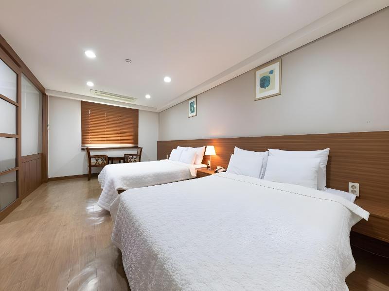 Juwangsan Spa Tourist Hotel image