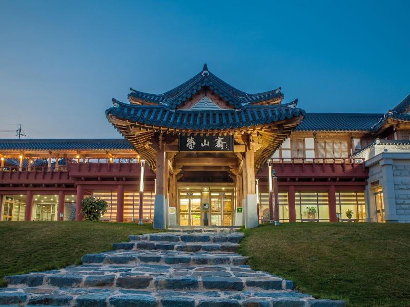 Hanok Hotel Youngsanje