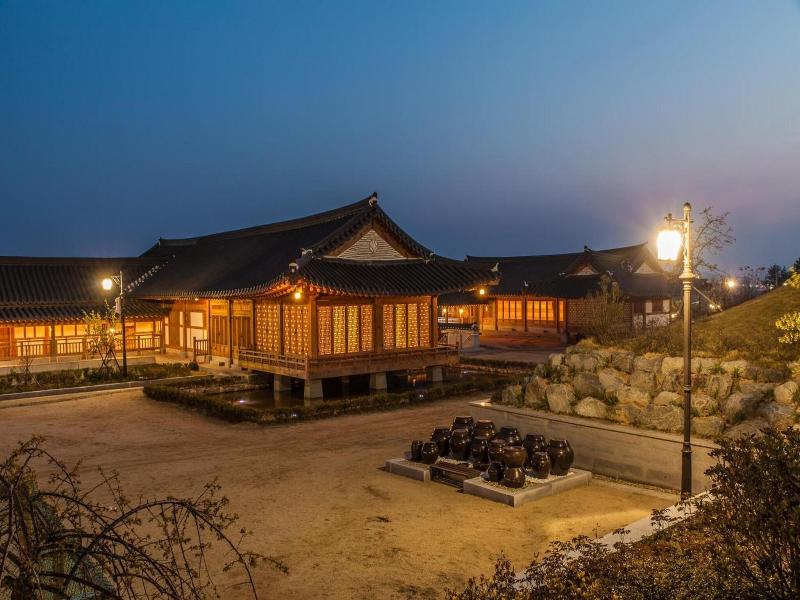 Hanok Hotel Youngsanje