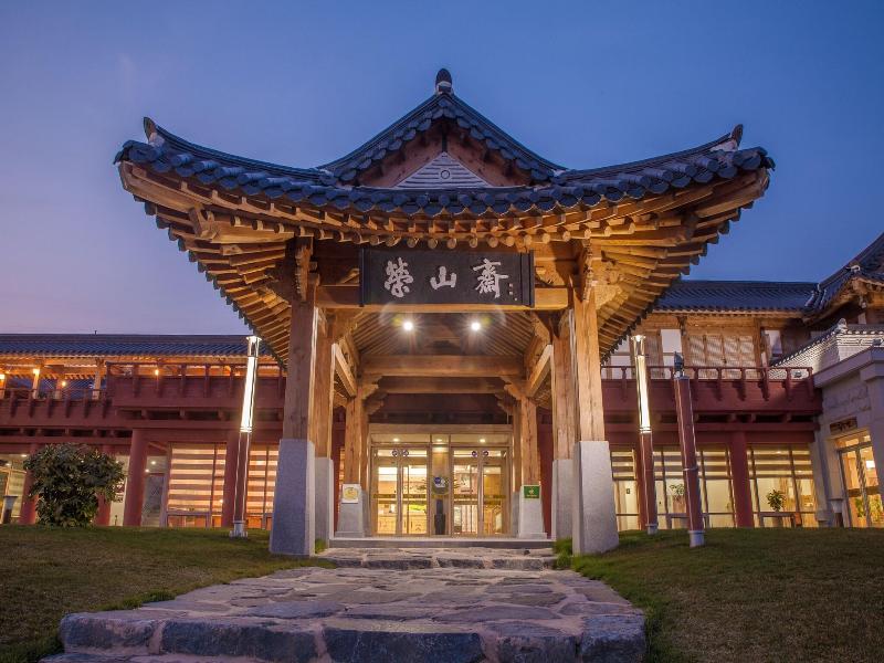 Hanok Hotel Youngsanje