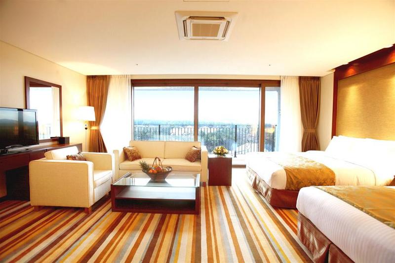 Jeju Raon Hotel & Resort image