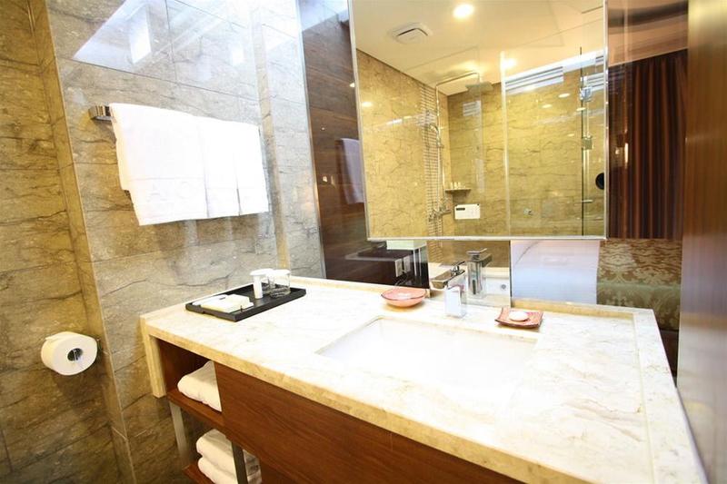 Jeju Raon Hotel & Resort image