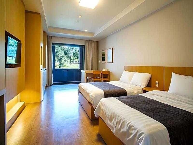 Luceville Resort image