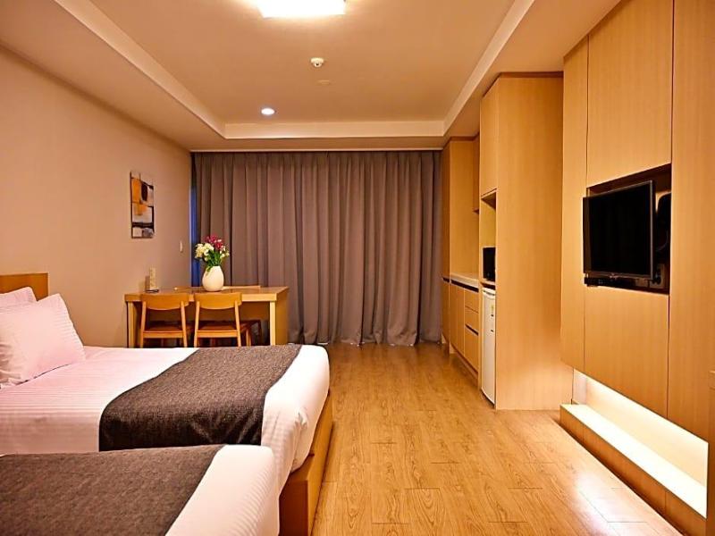 Luceville Resort image