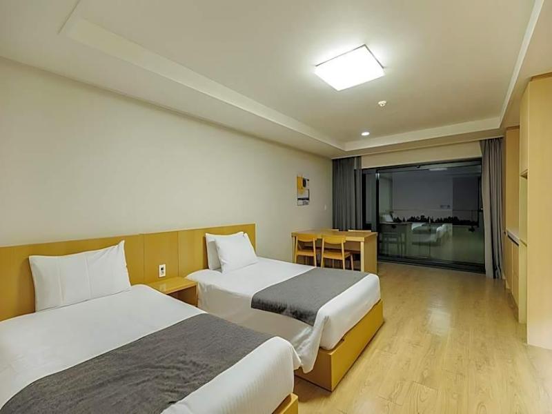 Luceville Resort image