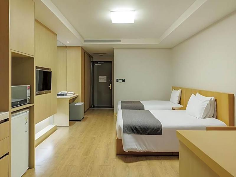 Luceville Resort image