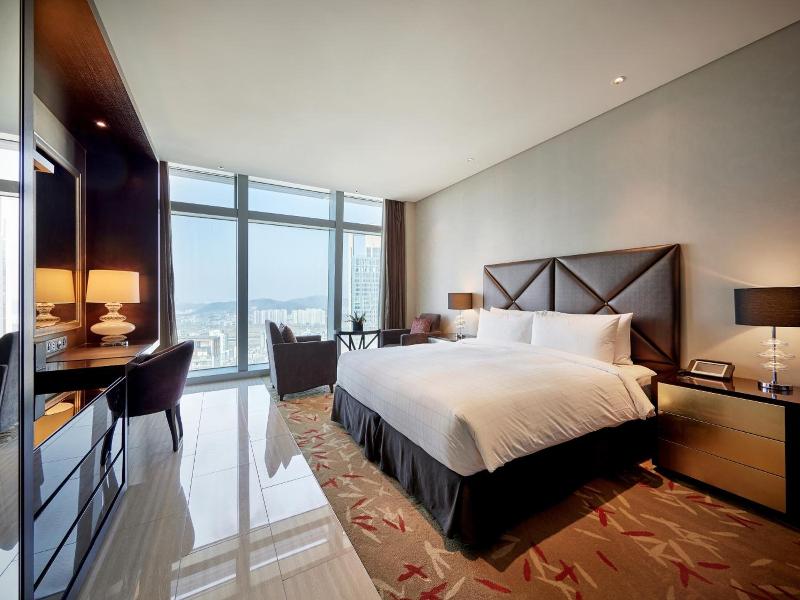 Oakwood Premier Incheon image