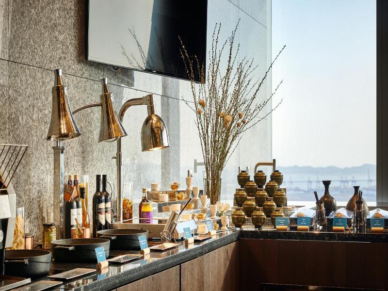 Oakwood Premier Incheon image