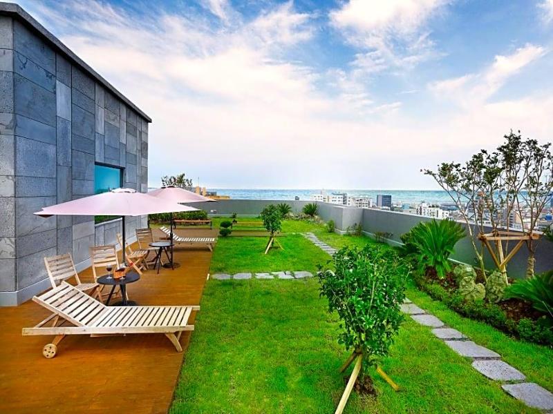 Hotel The One image