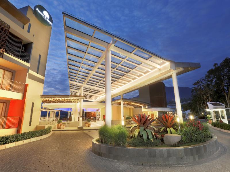 Pesona Alam Resort & Spa Puncak image