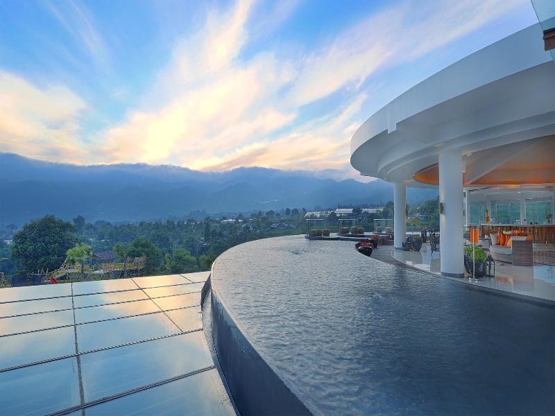 Pesona Alam Resort & Spa Puncak image
