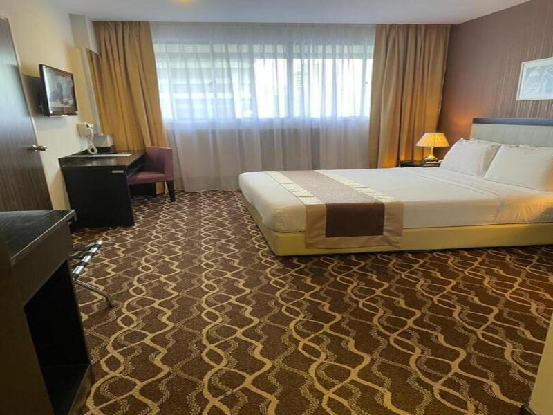 The Grand Campbell Hotel image