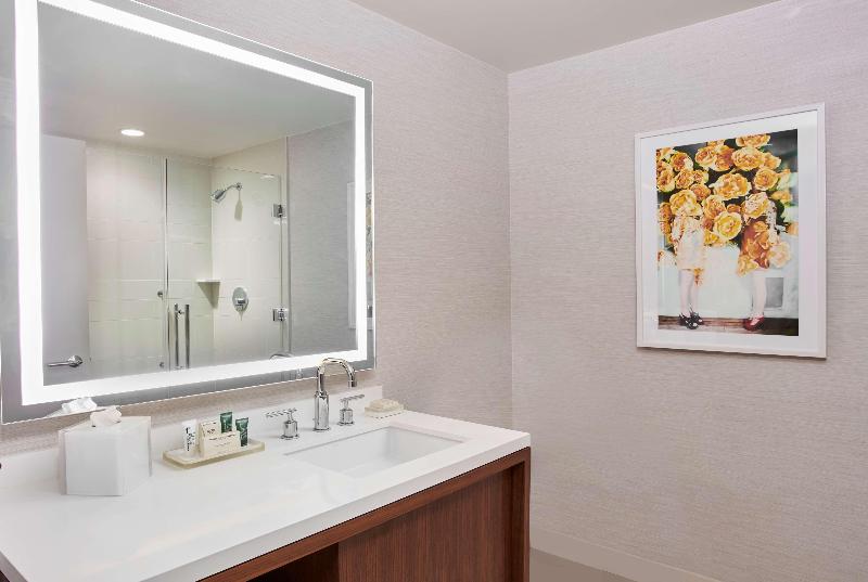 Hilton West Palm Beach image