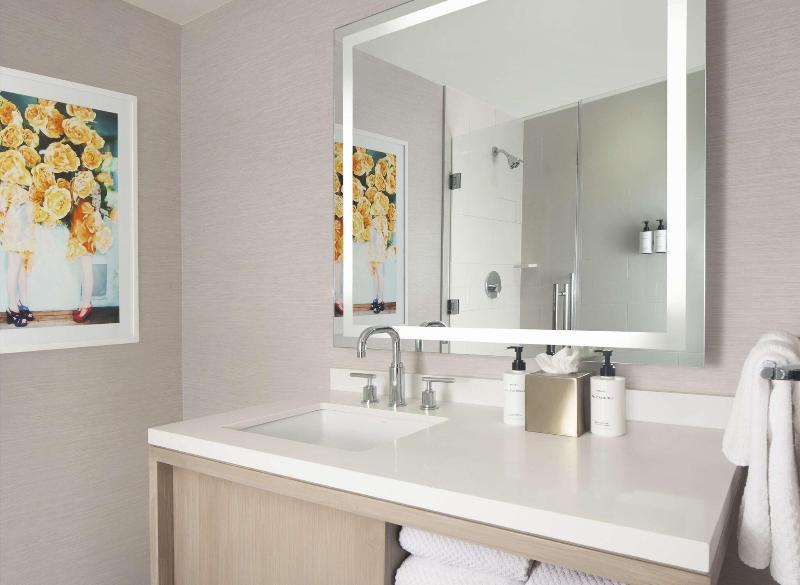 Hilton West Palm Beach image
