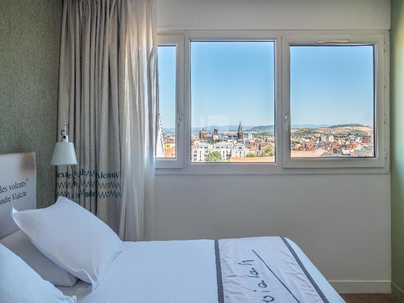 Hotel Litteraire Alexandre Vialatte, BW Signature image