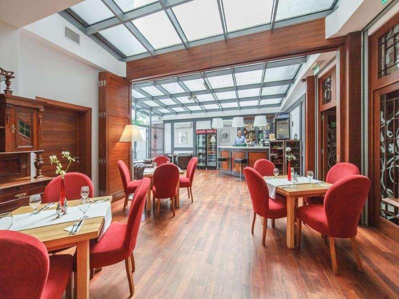 BEST WESTERN PLUS Hotel Dyplomat image