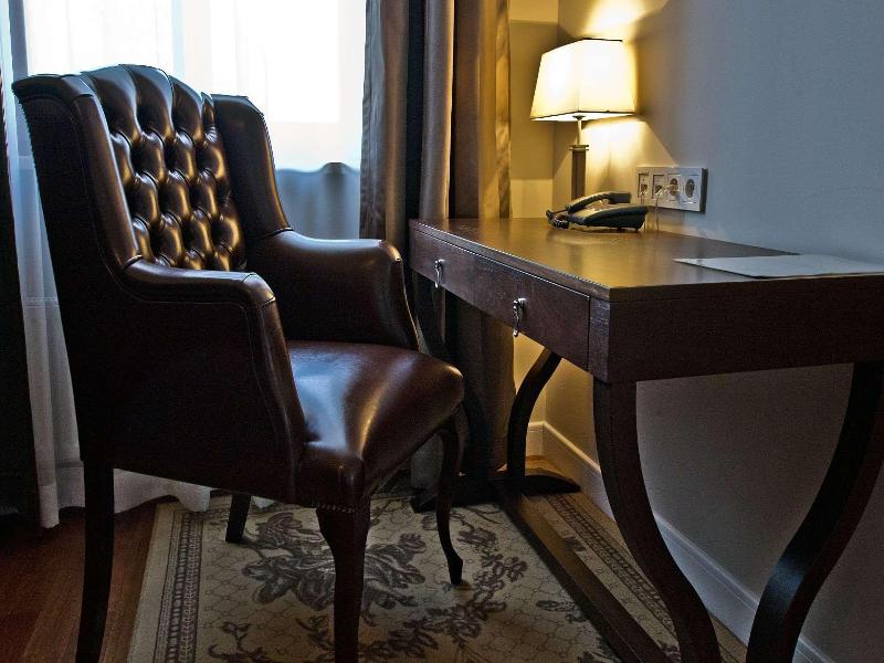 BEST WESTERN PLUS Hotel Dyplomat image