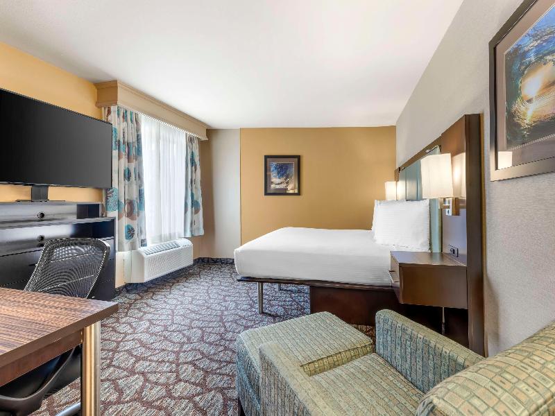 Best Western Plus Oceanside Palms image