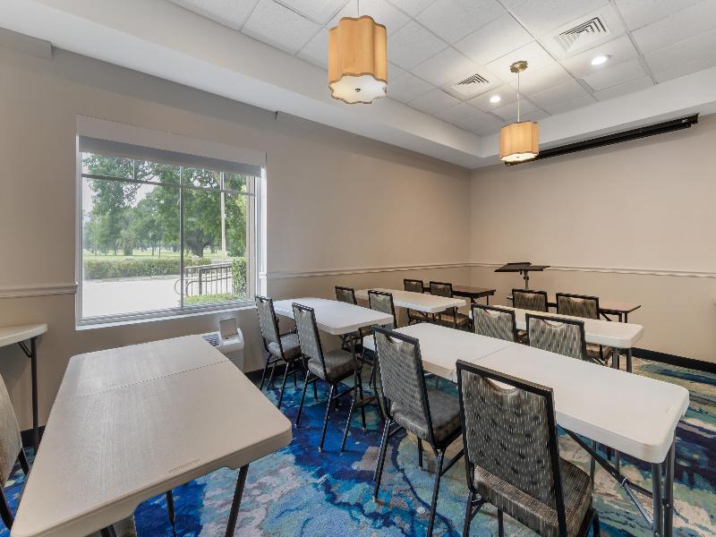 Best Western Plus Miami Airport North Hotel & Suit image