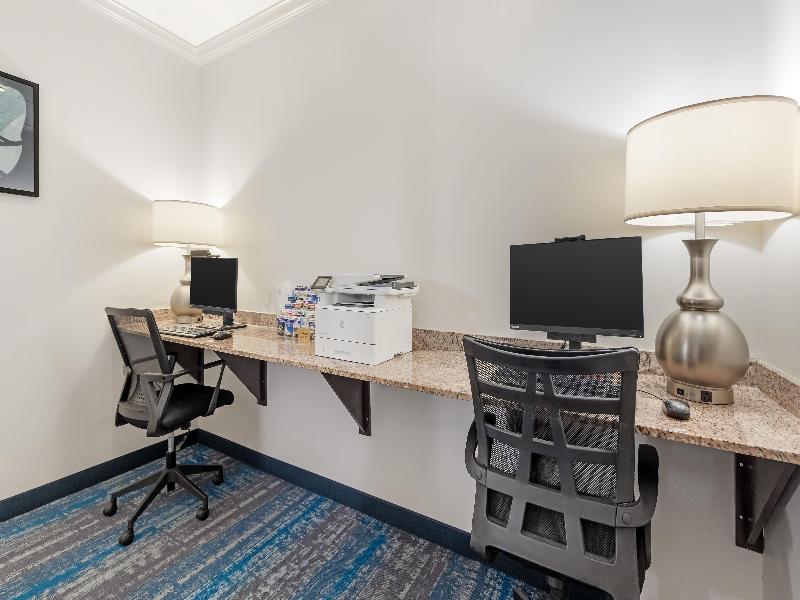 Best Western Plus Miami Airport North Hotel & Suit image