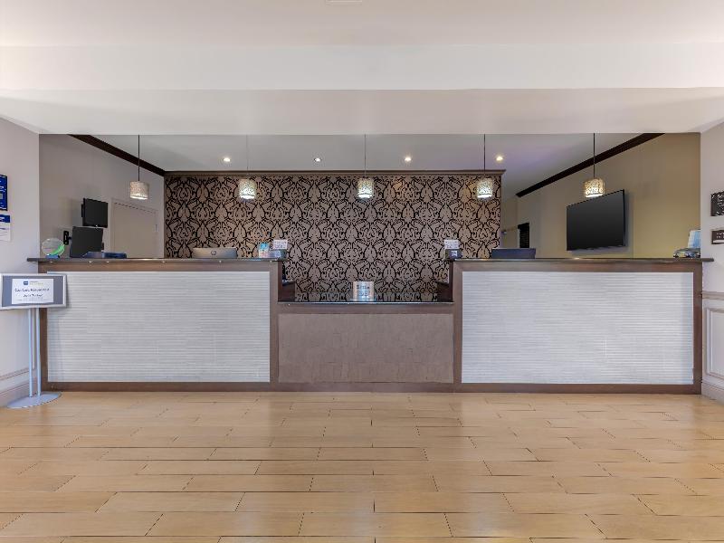 Best Western Plus Miami Airport North Hotel & Suit image