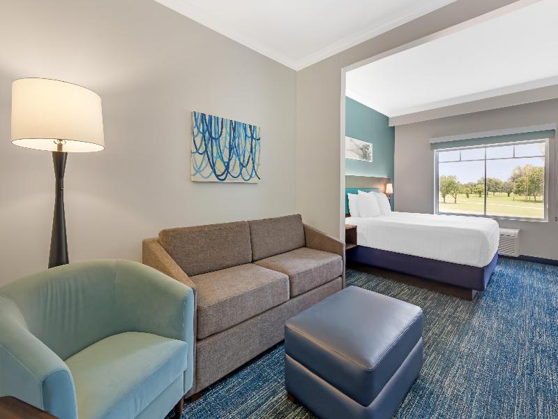 Best Western Plus Miami Airport North Hotel & Suit image