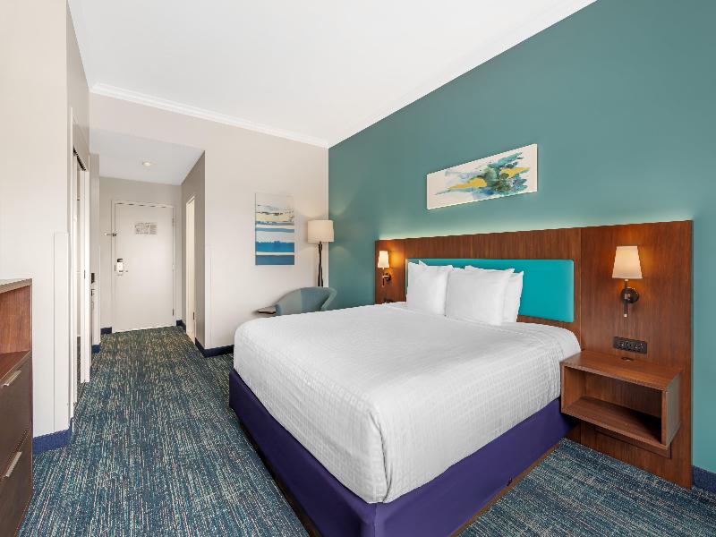 Best Western Plus Miami Airport North Hotel & Suit image