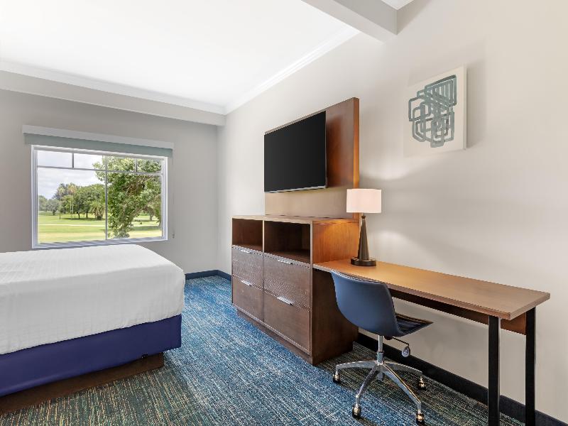 Best Western Plus Miami Airport North Hotel & Suit image