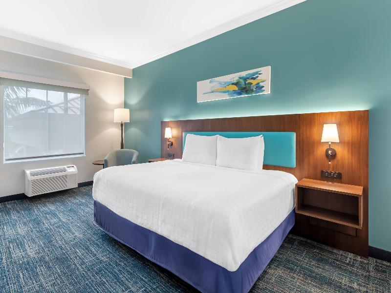 Best Western Plus Miami Airport North Hotel & Suit image