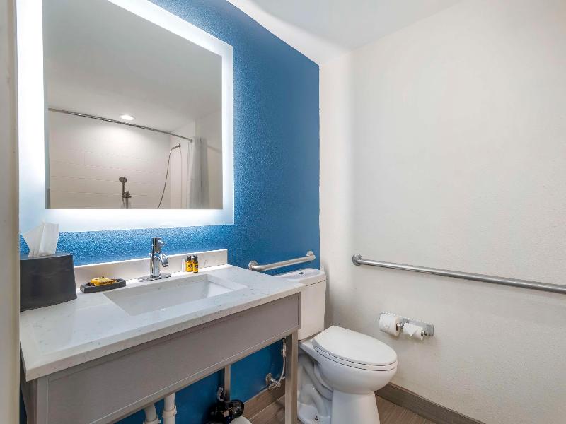Bw Plus Lake Lanier Gainesville Hotel & Suites image