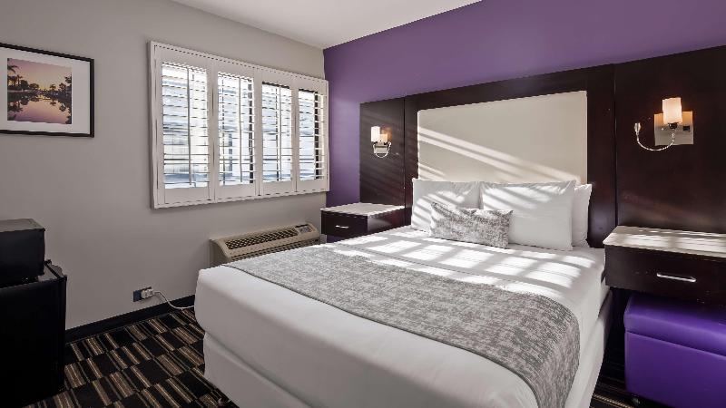 Hotel BW Plus Fort Wayne Inn & Suites North