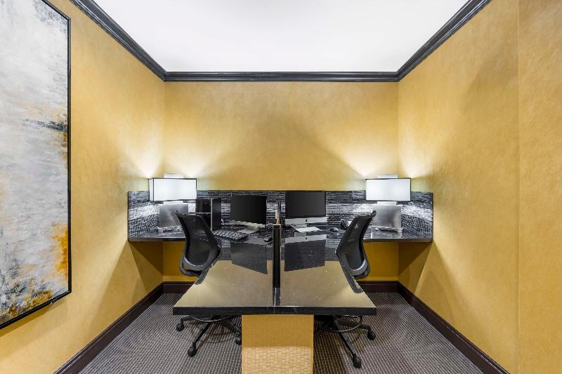 Best Western Plus Emerald Inn & Suites image